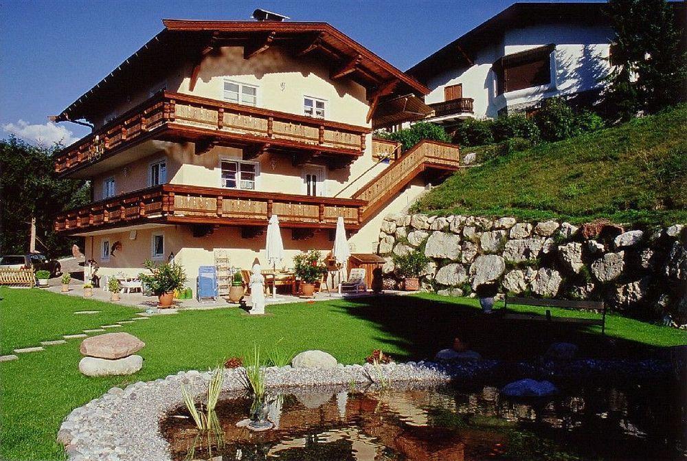 Romantik Aparthotel Sonnleitn Санкт-Йоганн Экстерьер фото