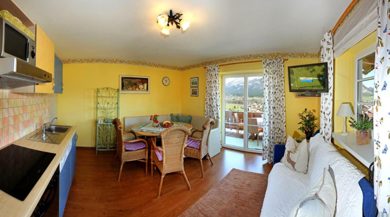 Romantik Aparthotel Sonnleitn Санкт-Йоганн Экстерьер фото